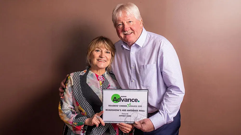 Henry and Jackie Jones, founders of Roadshow's 400 Antiques Mall, accepting the Barrie Advance Readers' Choice Award for Favourite Antique Store in 2019